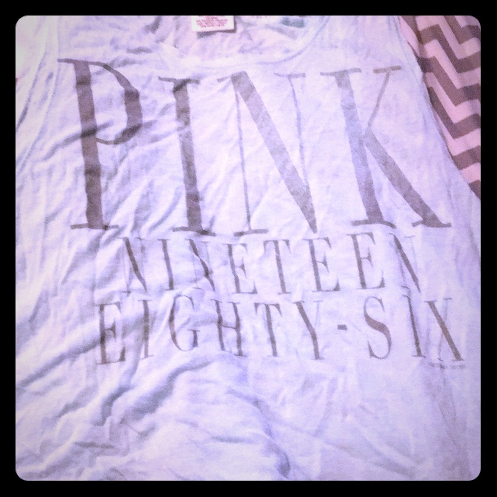 VS Pink crop top